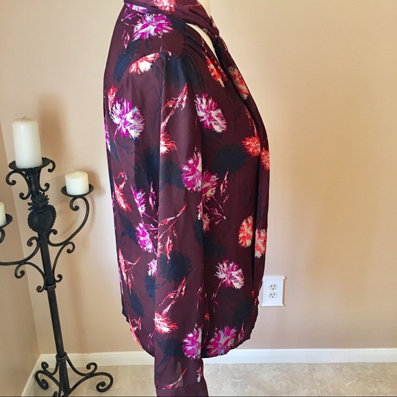 Halogen Burgundy Print Scarf Tie-Neck Blouse XS - Picture 4 of 8